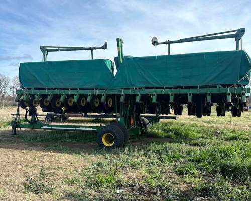 Sembradora John Deere 1740, Grano Grueso, 16 a 52, año 2013