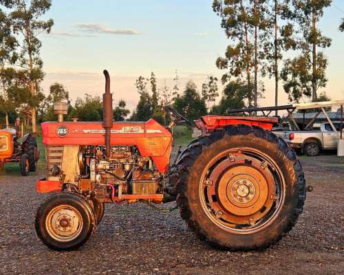 Tractor Massey Ferguson 165