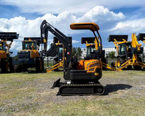 Miniexcavadora Taurus XN16 - Giro 360°