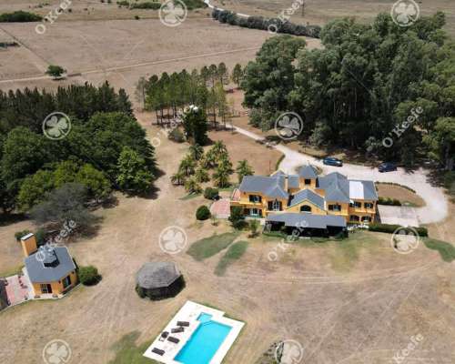 Campo en Venta 50 Has en Punta Indio. Excelente Casco.