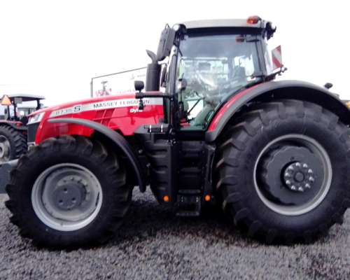 Tractor Massey Ferguson 8735