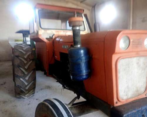 Tractor Fiat 700 e muy Buen Estado