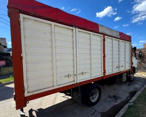 Mercedes Benz Accelo 815/37/39 Frontal 2017 Diesel