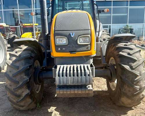 Tractor Valtra BT 170 - año 2013 - 5300 Hs - sin Piloto
