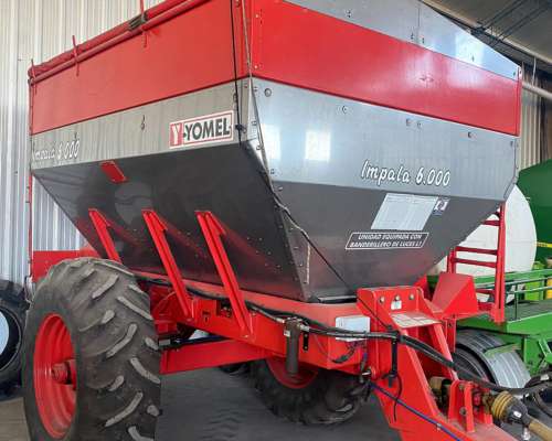 Fertilizadora Yomel Impala 9 TN con Balanza ,variabe y Corte