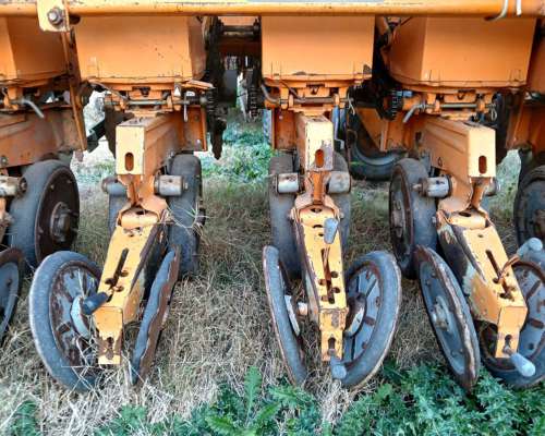 Sembradora TX Mega 16 a 42, 13 a 52cm