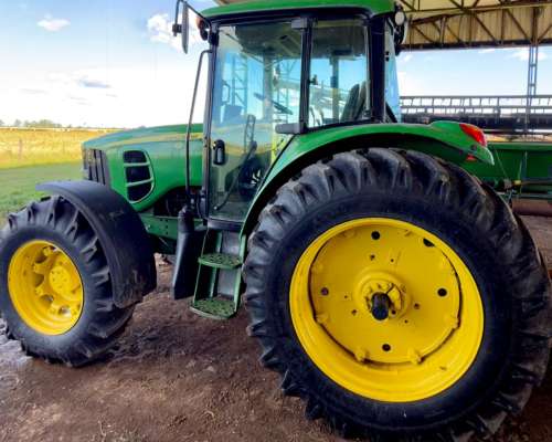 Tractor John Deere 6.110j