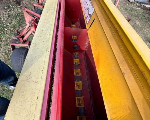 Sembradora Bertini 32000 de 30 a 22