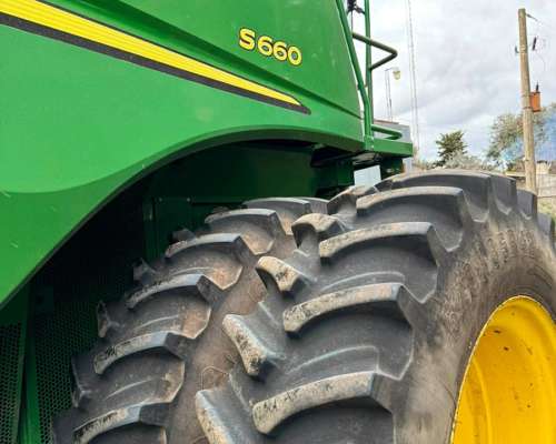 Cosechadora John Deere S660