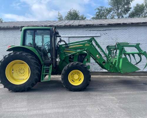 Tractor John Deere 6430 con Cargador