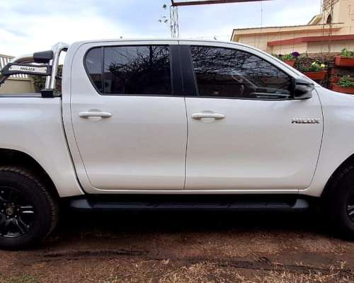 Hailux 4X2 SR 2.4 MT - 2021