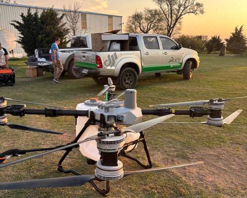 Dron Fumigador DJI Agras T-100 - Equipo Completo