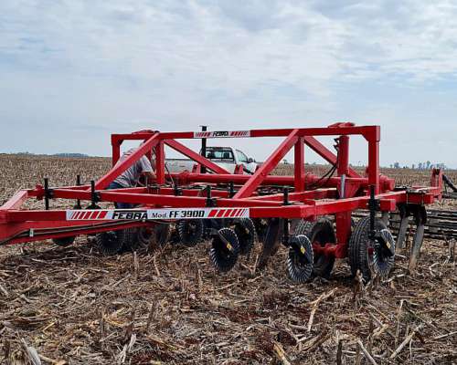 Subsolador - Descompactador de Suelo -
