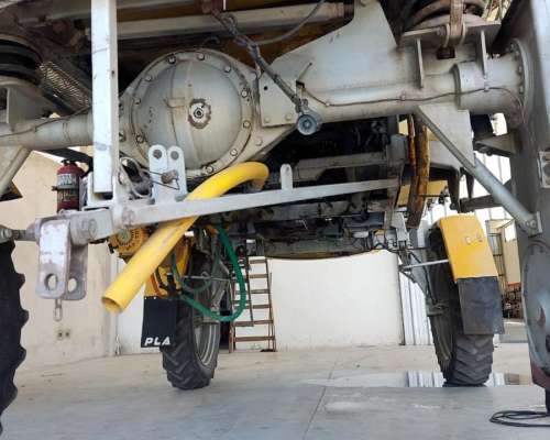 Pulverizadora Pla MAP 2700 BT Trocha 2,62 2006