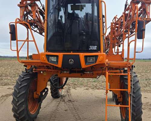 Pulverizadora Autopropulsada Jacto Uniport Star 2500