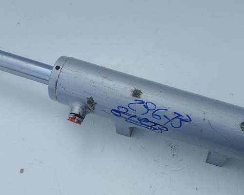Cilindro de Direccion Doble Vast.c250mm