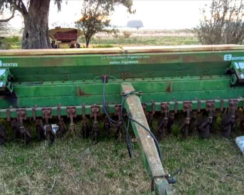 Sembradora Bertini 10.000 Grano Fino de 52 a 17,5