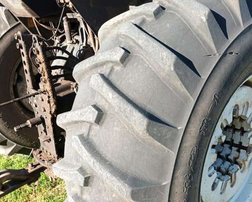 Tractor Valtra BH 180 - Disponible, Cnel Suarez