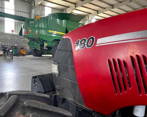 Tractor Case MXM 180