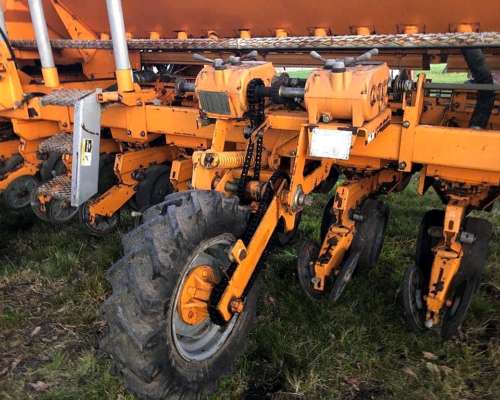 Sembradora Agrometal con Fertilización Profunda