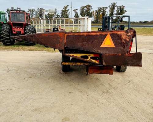 Maicero Mainero 1220 de 8 Surcos a 52 CM.