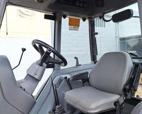 Tractor Valtra BM 110 Cabina Original