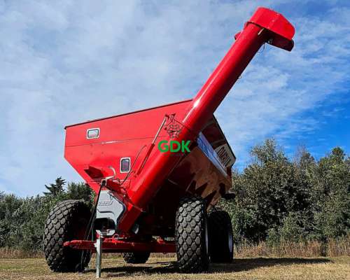 Tolva Autodescargable CRV 26 con Goma y Balanza. Ombu