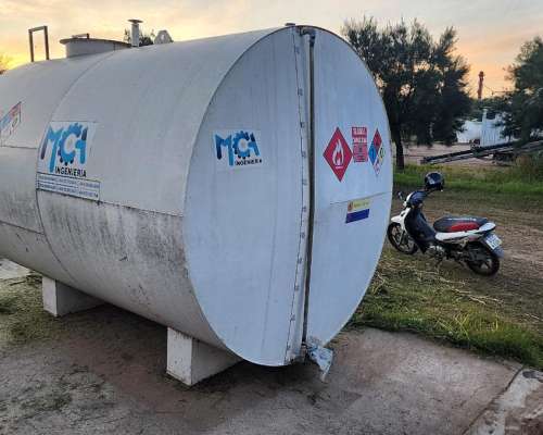 Tanque MCA 10.000 Litros, Nuevo, sin USO + Kit de Carga