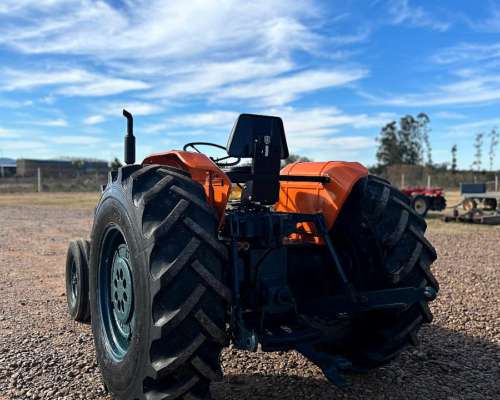 Tractor Fiat 500e Reacondicionado