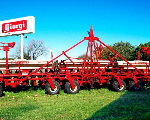 Sembradora Giorgi, Presisa 8000