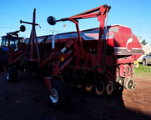 Pionera 3520 con Kit de Gruesa