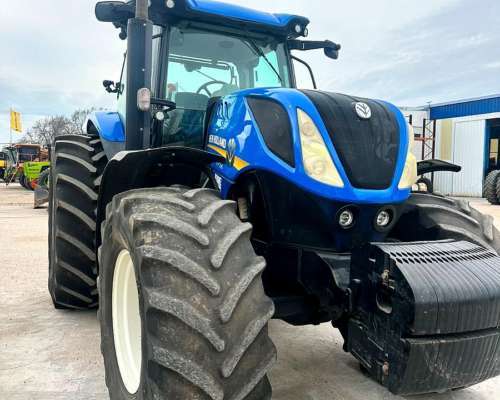 New Holland T7 215