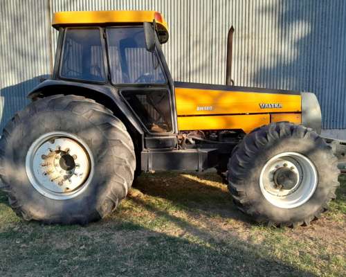 Tractor Valtra BH 180 - 2005