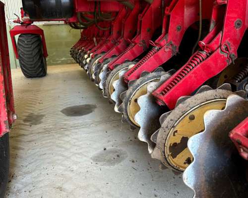 Sembradora Giorgi D10 de 28/19