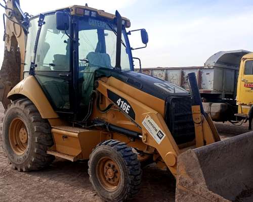 Retroexcavadora CAT 416 Usada