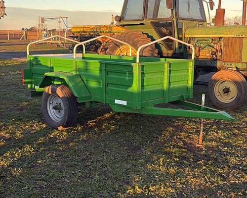 Carro 1 Eje. 2,5 X 1,20mts