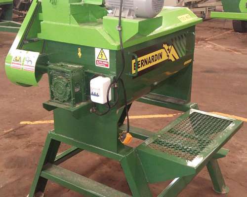 Mini Moledora y Mezcladora de Alimento 100kg Bernardin