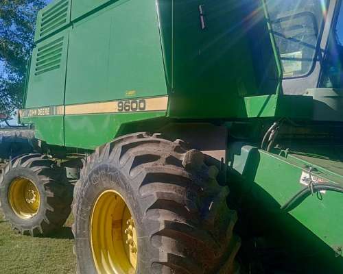 Cosechadora John Deere 9600