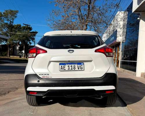 Nissan Kicks 1.6 16v Exclusive CVT F2 año 2020 Impecable