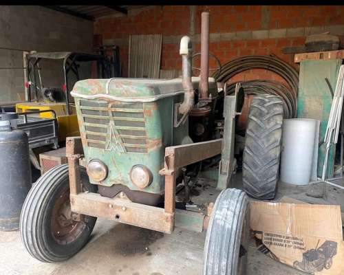 Tractor Deutz A65 con Cabina