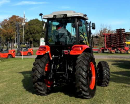 Tractor Hanomag Stark 800/4 - 80 HP (con Cabina)
