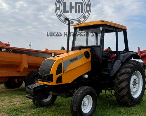 Tractor Valtra BM 100