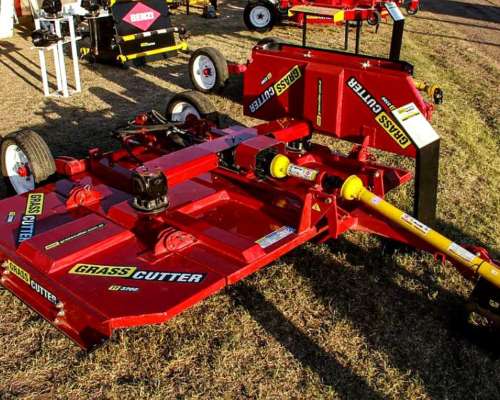 Desmalezadora de Arrastre 3 Metros 3 Cajas Grass-cutter