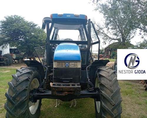 New Holland TS 120 con 3 Puntos 2003
