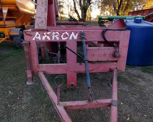 Extractora Akron E180 - 180 Tt/hora - Buen Estado