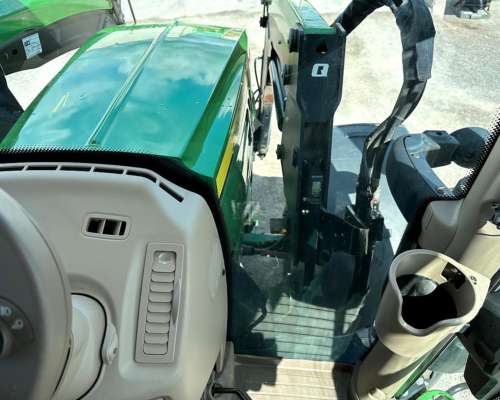 Tractor John Deere 6130 R