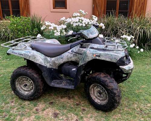 Cuatriciclo Kawasaki . .