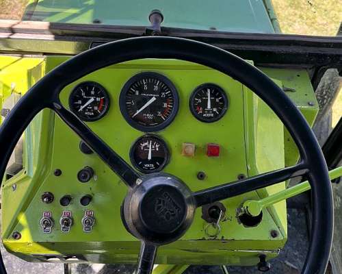 Tractor Zanello 230 CC de 120 HP