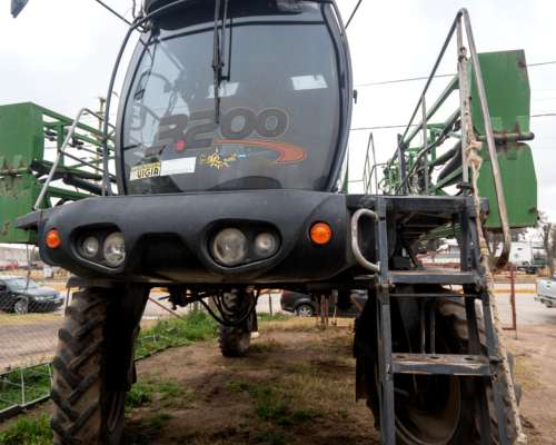 Pulverizadora Metalfor 3200 año 2010