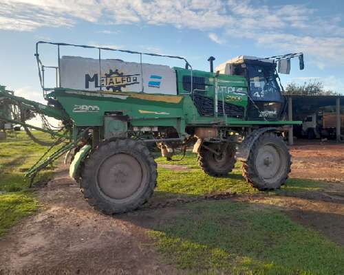 Pulverizadora Autopropulsada Metalfor 2800